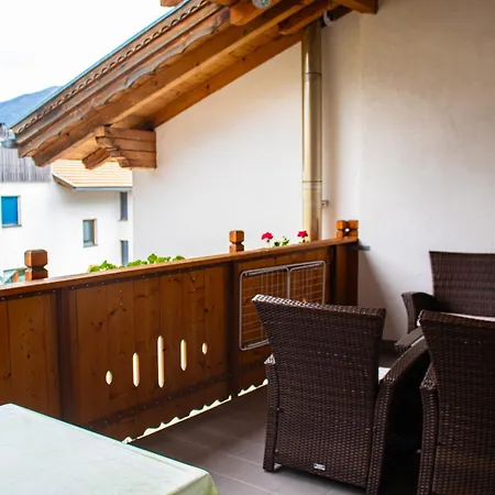 Appartement Thanei Burgusio Exterior photo