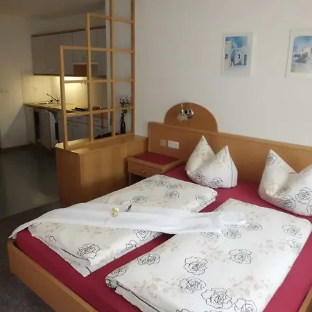 Appartement Thanei Burgusio Exterior photo