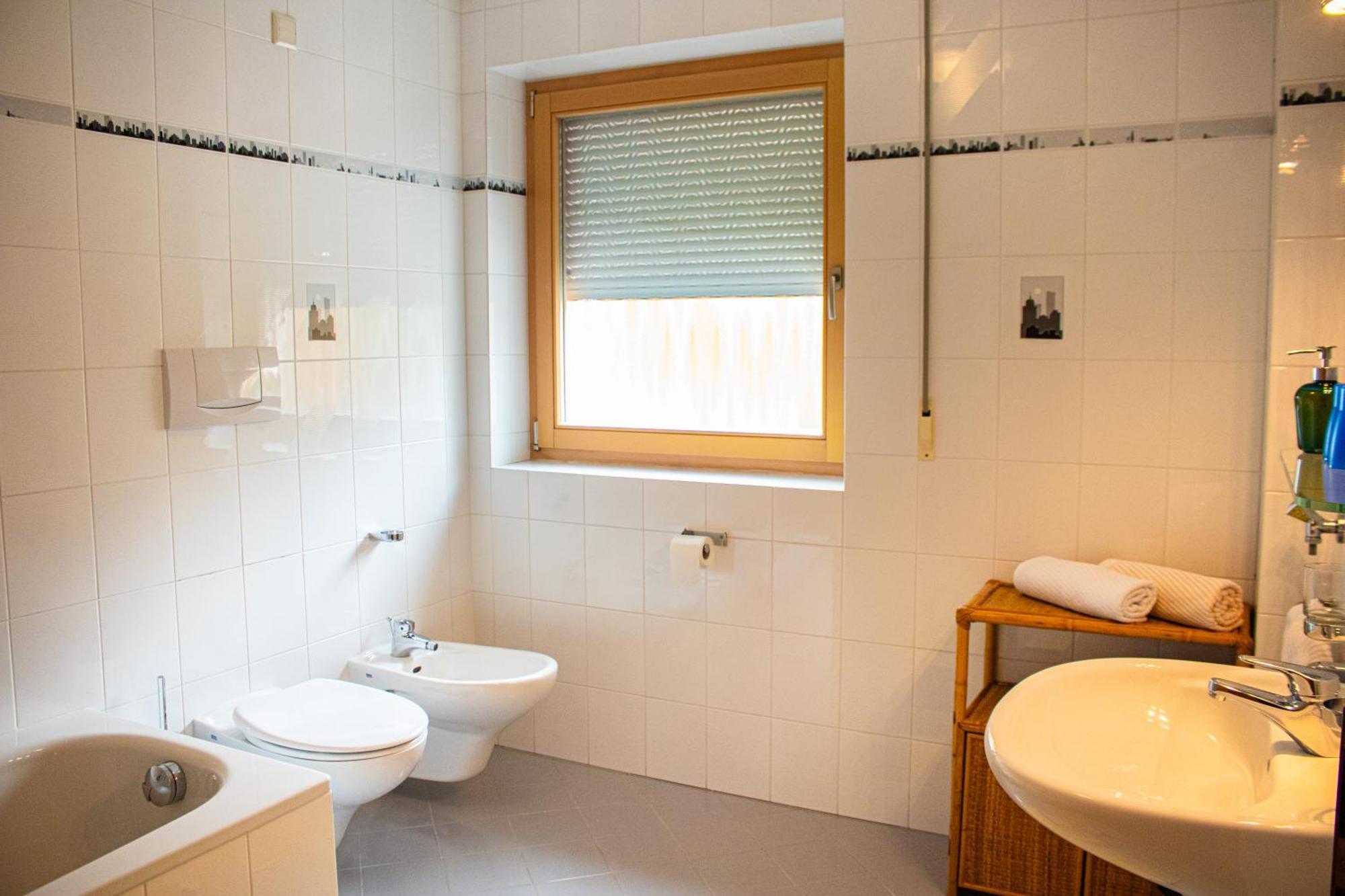 Thanei Apartment Burgusio